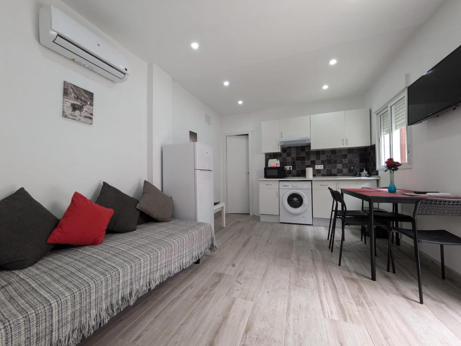 Madrid Apartaments ภายนอก รูปภาพ